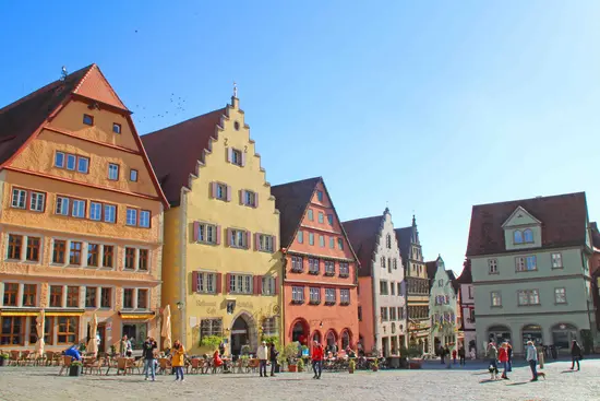 Vista de la plaza del mercado de Rothenburg ob der Tauber